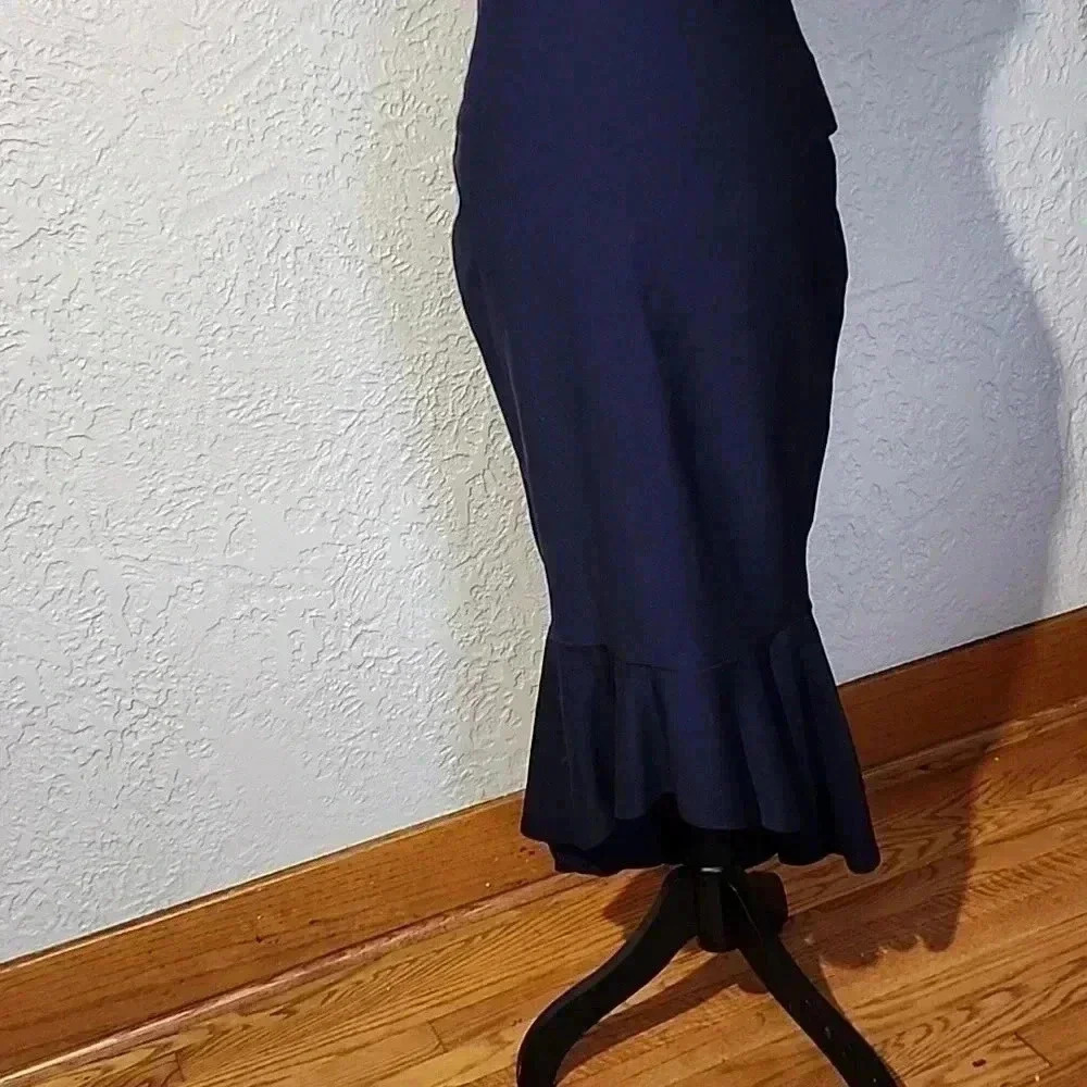Lulus midnight blue of the shoulder midi dress 👗 - Picture 4 of 8